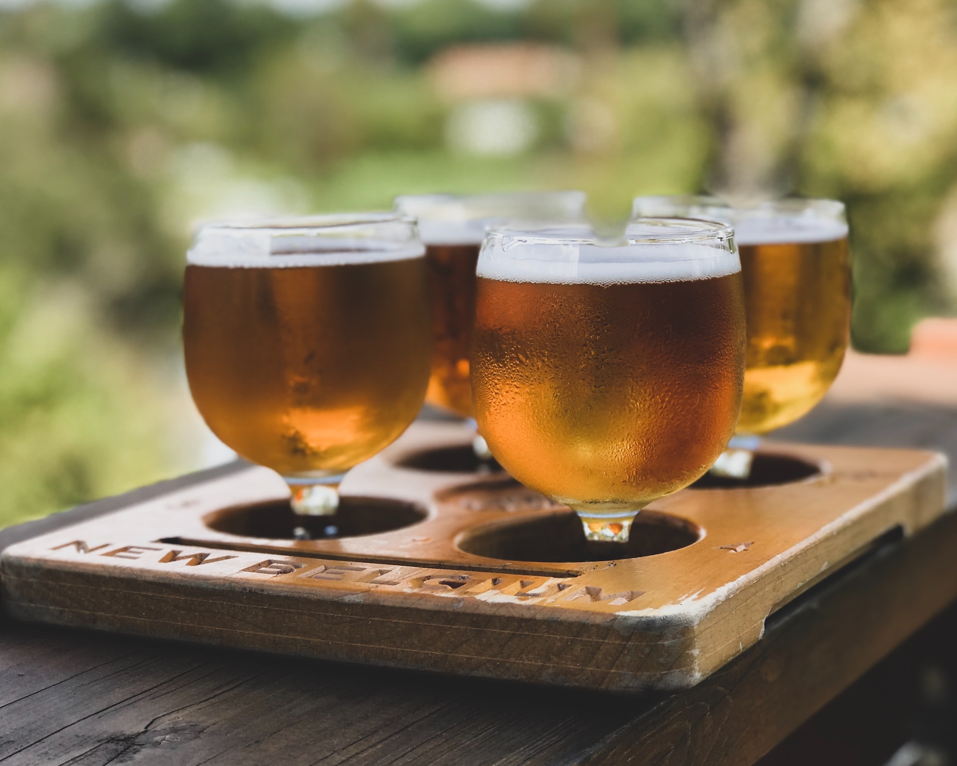 Crafting The Perfect Brew: Understanding The Process Of Making No Alcohol Beer